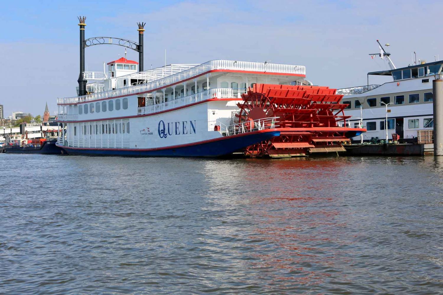 ms-queen-hinten-seite